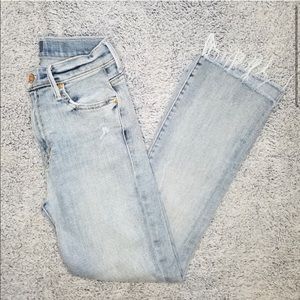 MOTHER DENIM - the insider crop step fray